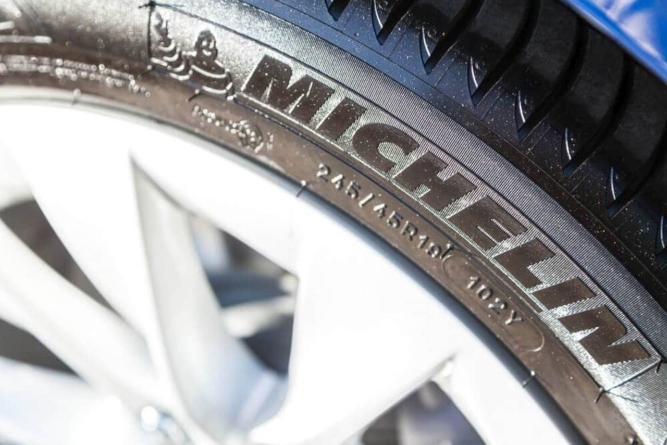 Uzina Michelin din Zalău a finalizat investiția de 1,13 mil. euro în panouri fotovoltaice
