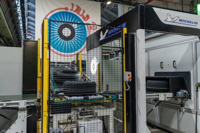 Industria germană de anvelope în pericol: 4 uzine din 12 în curs de închidere