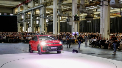 Volkswagen Tiguan a ajuns la a treia generație. Premiera mondială va fi urmată de livrări în primul trimestru din 2024