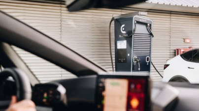 Eldrive: Numărul de stații de încărcare pentru mașini electrice crește în 2024 de la 350 la 1.000