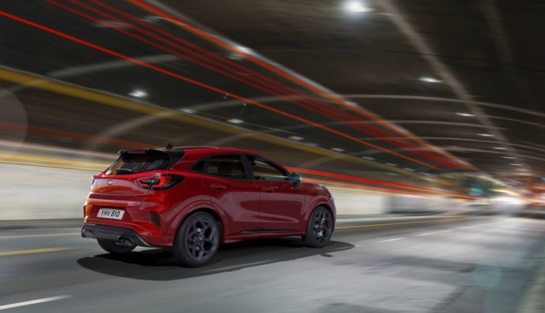 Ford Puma și Dacia Duster, la câțiva pași de Top 10 european. Sandero, lider absolut