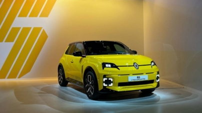 Renault 5, o emblemă a mărcii franceze, relansat în variantă electrică la GIMS 2024