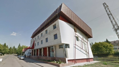 CFR Marfă scoate la vânzare hotelul Express din Predeal