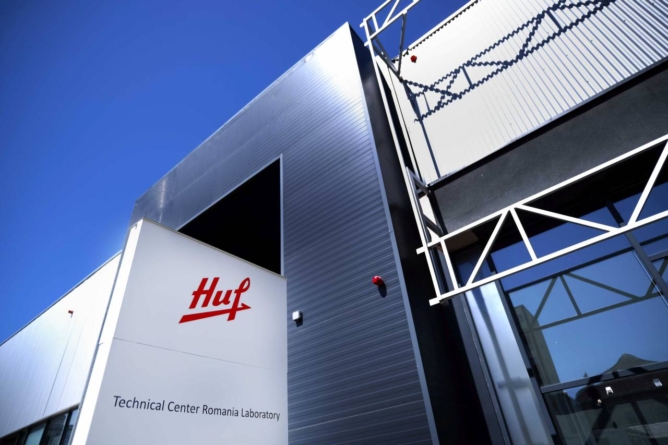 Huf a inaugurat în România „cel mai mare și modern centru de testare al companiei la nivel global”