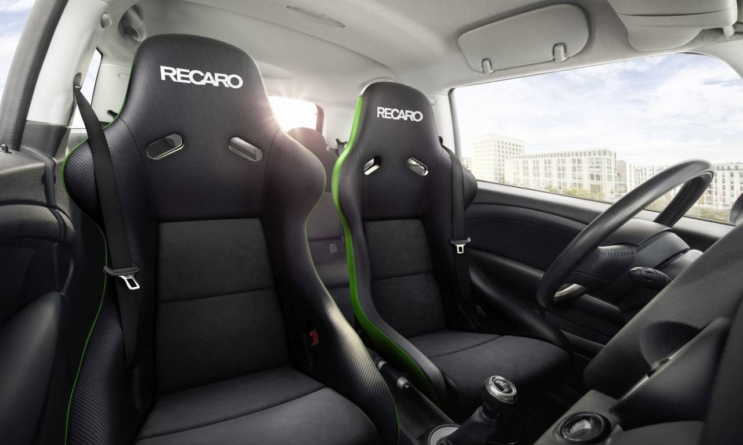 Cunoscutul furnizor de scaune auto Recaro, în insolvență