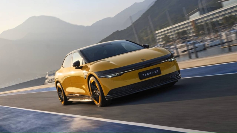 Zeekr anunță bateria cu cea mai rapidă încărcare din lume: 10% – 80% în 10 minute