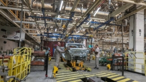 Directorul diviziei din România a Dacia atrage atenția asupra scăderii competitivității