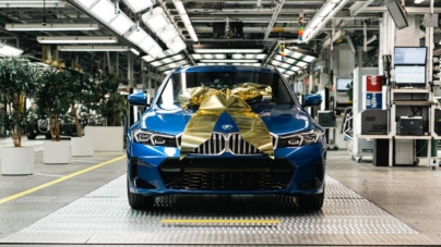 BMW a produs deja 3 milioane de mașini cu încărcare la priză la uzina din Munchen