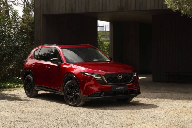 A treia generație Mazda CX-5, disponibilă în România
