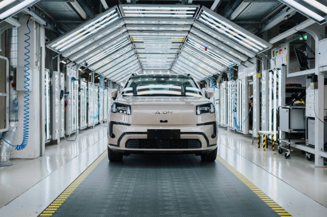 Magna Steyr produce în Austria atât modele chinezești Xpeng cât și GAC