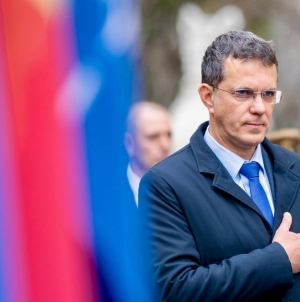 UPDATE: Ministrul Apărării Naţionale și-a anunțat demisia