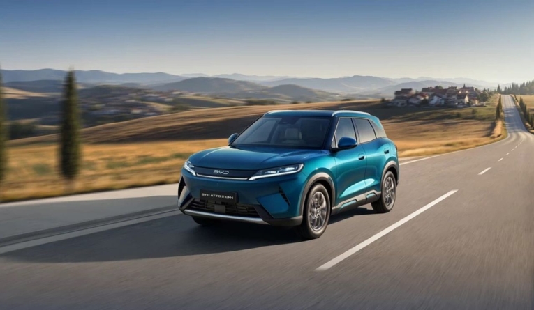 BYD ATTO 2 DM-i, un SUV hibrid de segment B, a intrat pe piața din România