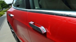 China va interzice comercializarea mașinilor cu mânere retractabile ale ușilor