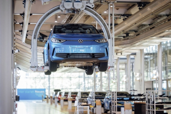 Un ID.3 este automobilul electric cu numărul două milioane livrat de marca Volkswagen clienților