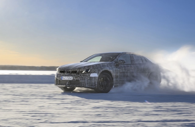 BMW i3, al doilea model din generația Neue Klasse, va fi prezentat pe 18 martie