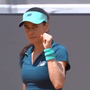 Sorana Cîrstea, nouă victorie la Roma. A trecut de Ostapenko și a urcat în semifinală