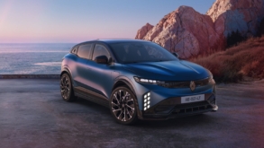 Renault Megane E-Tech primește un suflu nou în 2026: Facelift major, baterie LFP și autonomie crescută