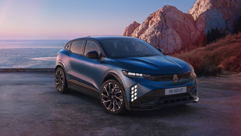 Renault Megane E-Tech primește un suflu nou în 2026: Facelift major, baterie LFP și autonomie crescută