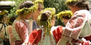 Târgul de Sânziene, în acest week-end la Muzeul Naţional al Ţăranului Român