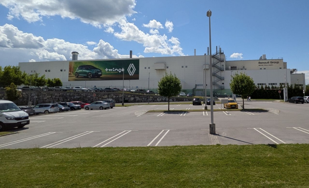 Uzina Revoz Novo Mesto Renault Dacia (c)LifeNews (2)