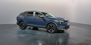 Dacia Striker a fost dezvăluit oficial. Noul crossover aduce noutăți interesante la un preț de bază sub 25.000 de euro – VIDEO