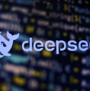 Pionierul chinez în domeniul AI, DeepSeek, blochează o rundă masivă de finanțare