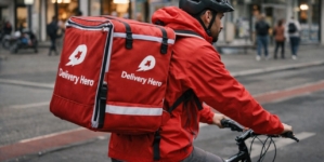 Uber cumpără Delivery Hero pentru 12,7 miliarde de euro în cea mai mare tranzacție a anului
