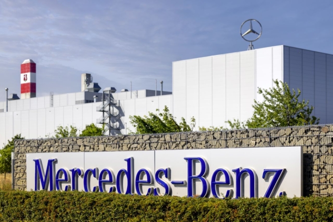 Mercedes-Benz a investit 1 mld. euro pentru a transforma uzina din Ungaria în cea mai mare a sa din Europa