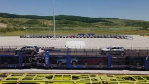 DP World a lansat un nou coridor feroviar pentru vehicule care conectează Belgia de România